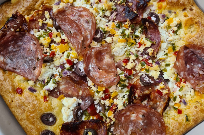 Torta de liquidificador de ricota com salame | Band Receitas