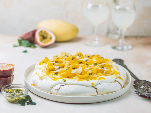 Pavlova é opção de sobremesa para as festas de fim de ano (Foto: Envato Elements)