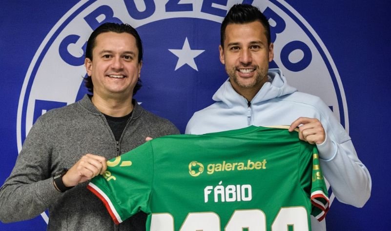 Fábio anuncia que está fora do Cruzeiro: "SAF quer encerrar a minha carreira"