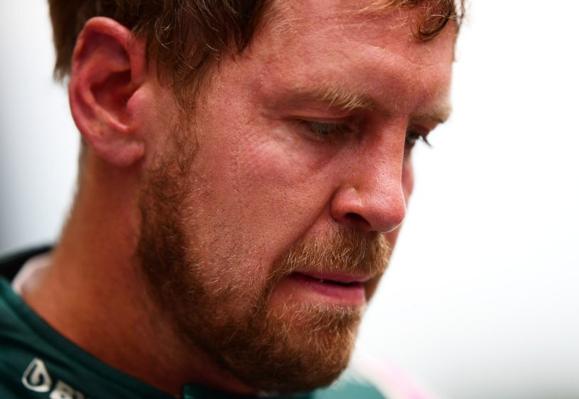 Vettel é desclassificado por pouca gasolina e perde 2º lugar para Hamilton no GP da Hungria