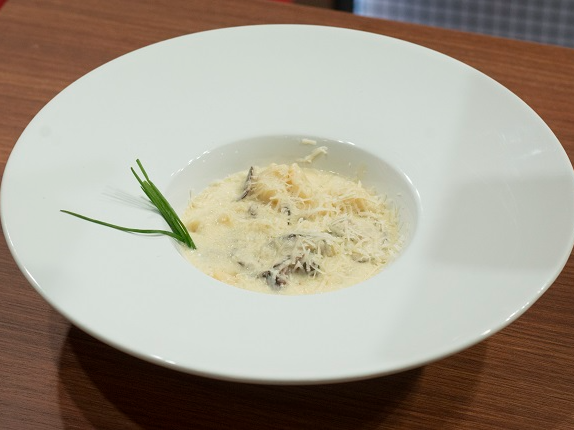 Nhoque ao molho de queijo e shitake | Band Receitas