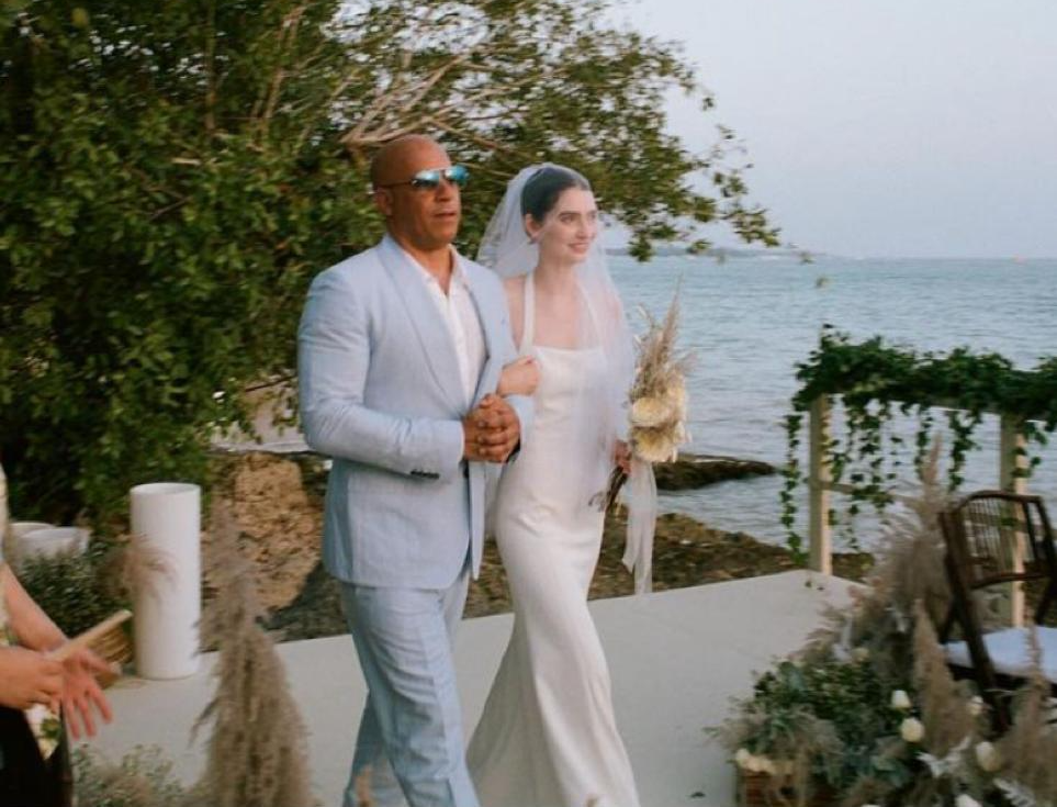Vin Diesel, estrela de Velozes e Furiosos, acompanha filha de Paul Walker ao altar