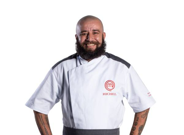 Hichel teve adolescência conturbada e diz que MasterChef é oportunidade da vida