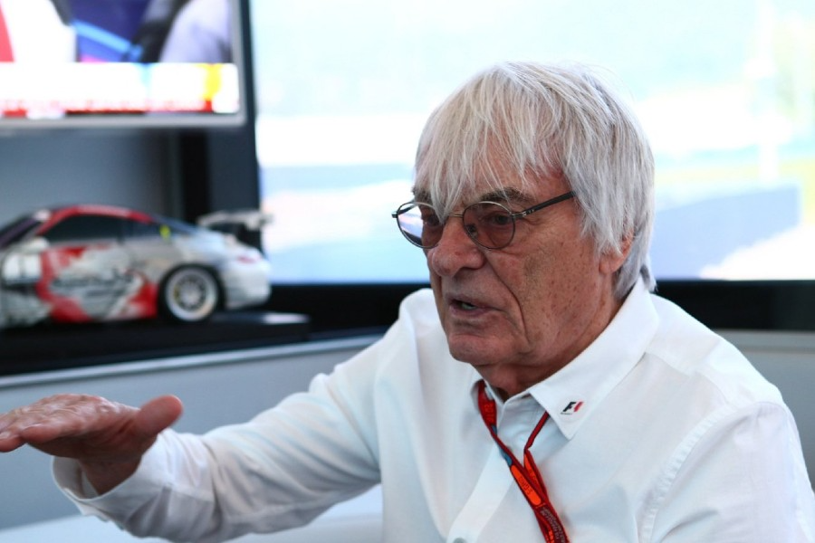 Bernie Ecclestone é preso com arma de fogo em aeroporto no interior de SP