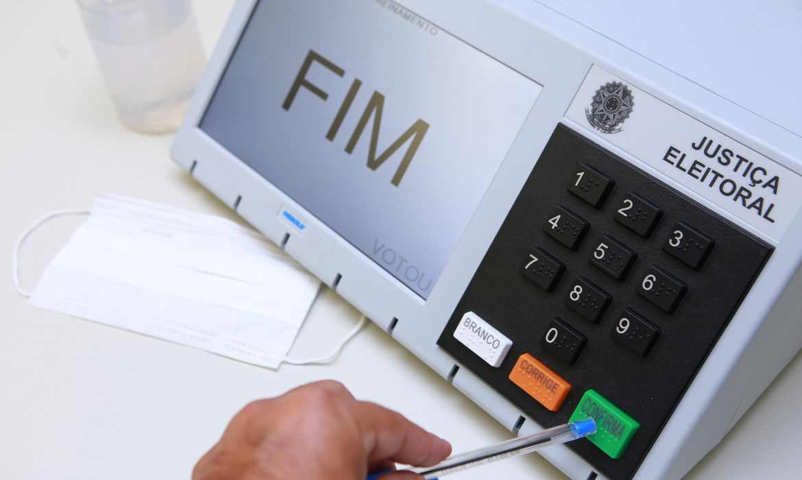 Eleições 2022: horário de votação será unificado em todo o país