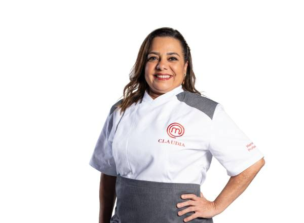 Claudinha é dona de bistrô e teve casamento rompido por telefone: “Foi horrível”
