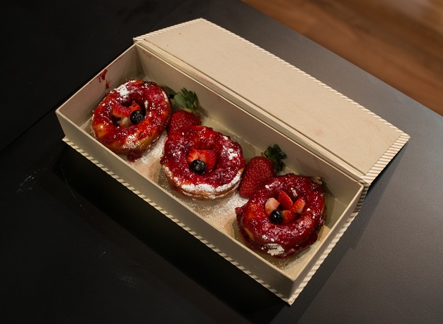 Donuts de frutas vermelhas e limão siciliano | Band Receitas
