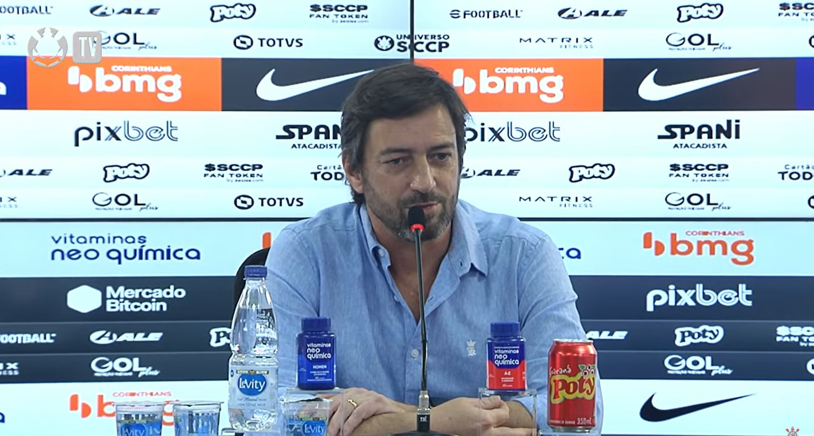 Presidente do Corinthians chama Vitor Pereira de mentiroso e comenta saída