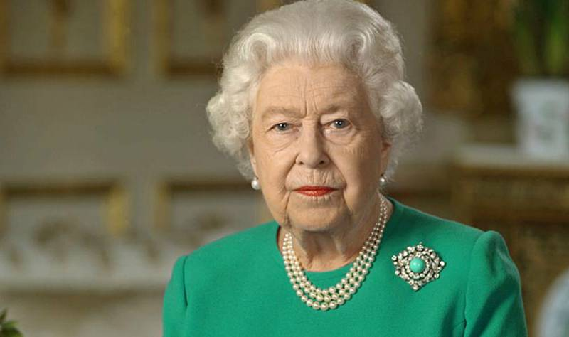 Rainha Elizabeth II está sob supervisão médica na Escócia, diz comunicado