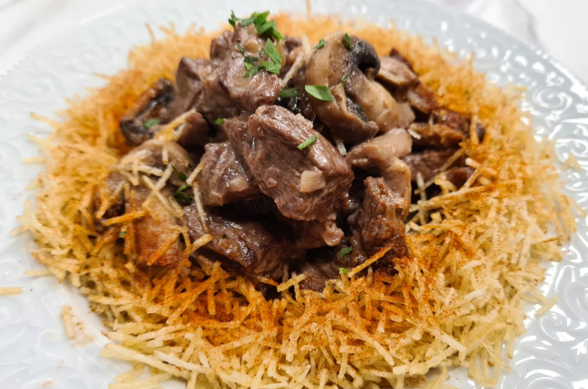 Estrogonofe de carne do Edu Guedes | Band Receitas