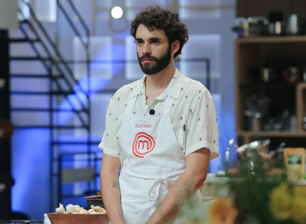 Rafael é eliminado do MasterChef e diz que Fernanda foi “carregada nas provas"