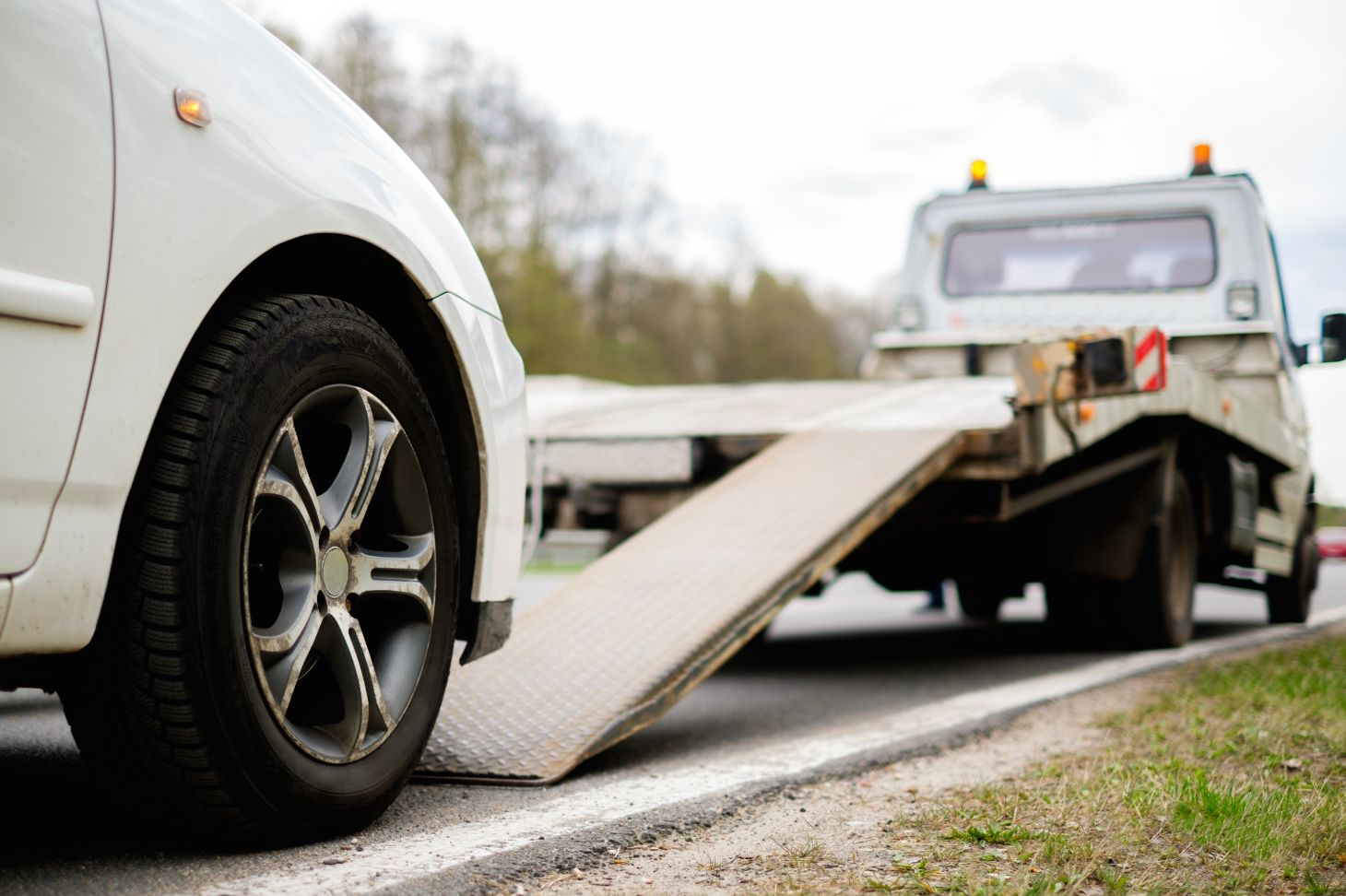 Nova lei no CTB dá 15 dias para motorista regularizar veículo e evitar guincho