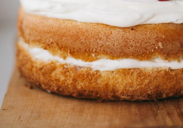 Bolo de bem-casado: chef Carole Crema ensina o passo a passo Unsplash