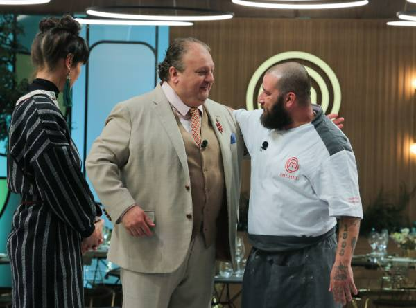 Hichel é eliminado com salada ruim e recebe crítica de Helena: “Faltou trabalho”