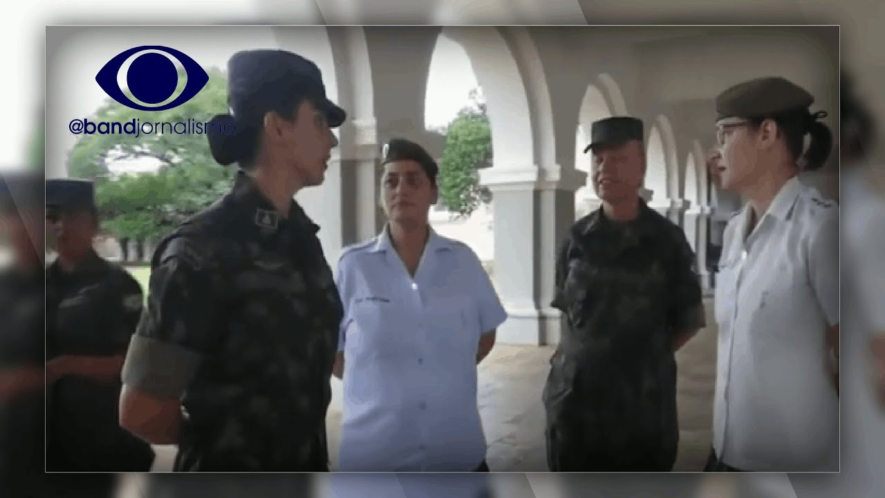 Primeiras cadetes mulheres se formam no Exército