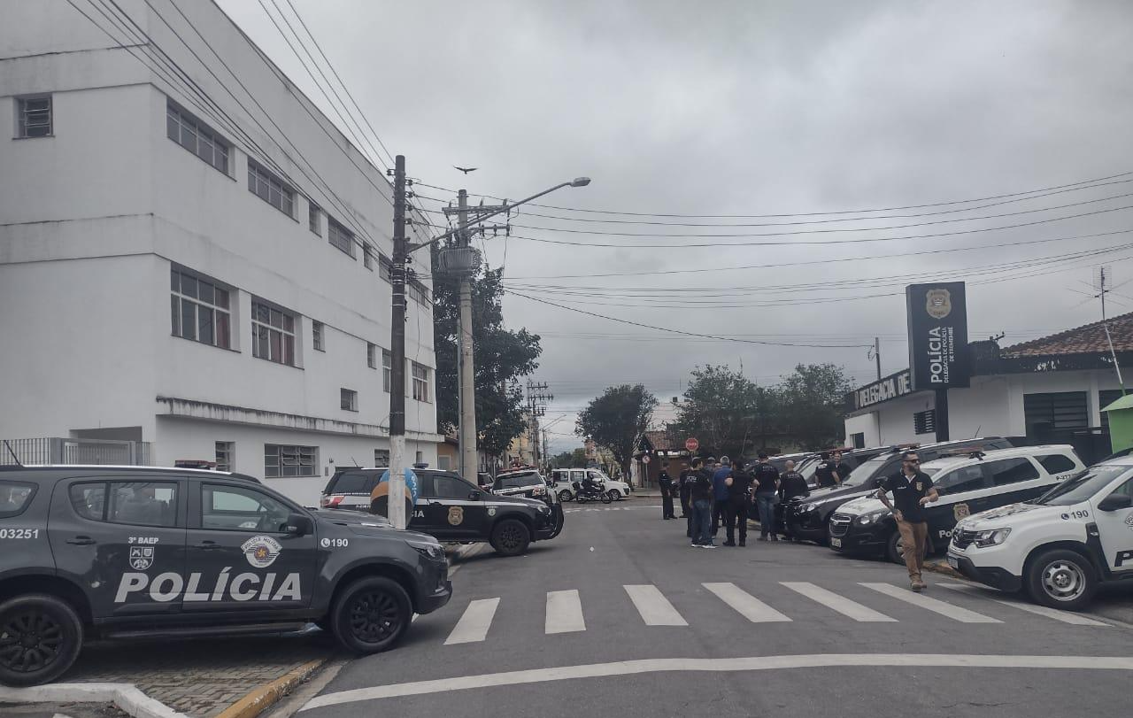 Polícia faz megaoperação contra o crime organizado em Tremembé