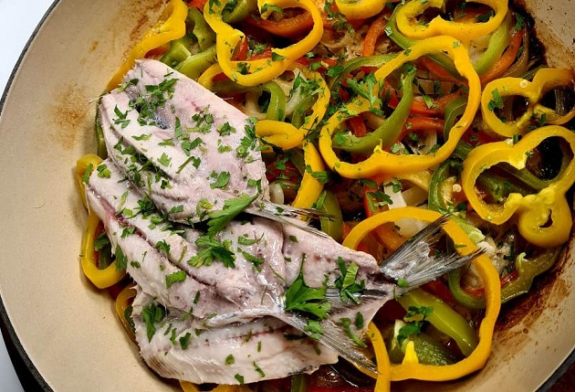 Escabeche de sardinha com batatas ao murro | Band Receitas
