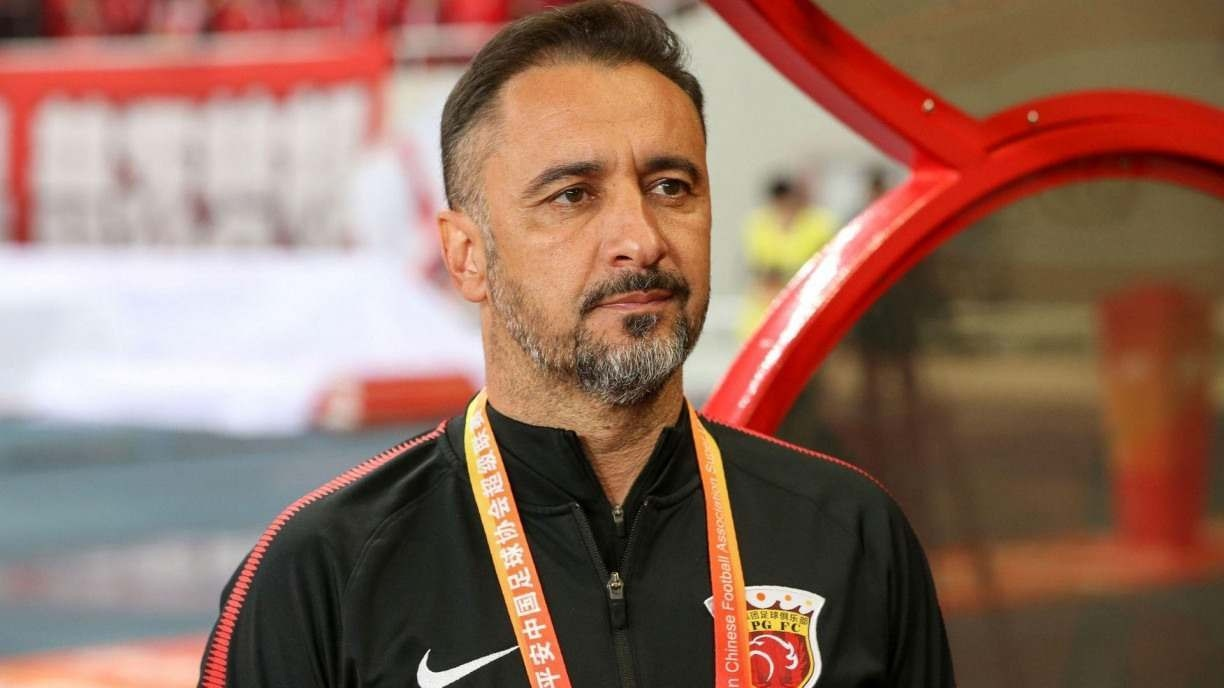 Fim da novela: Corinthians anuncia contratação de Vítor Pereira