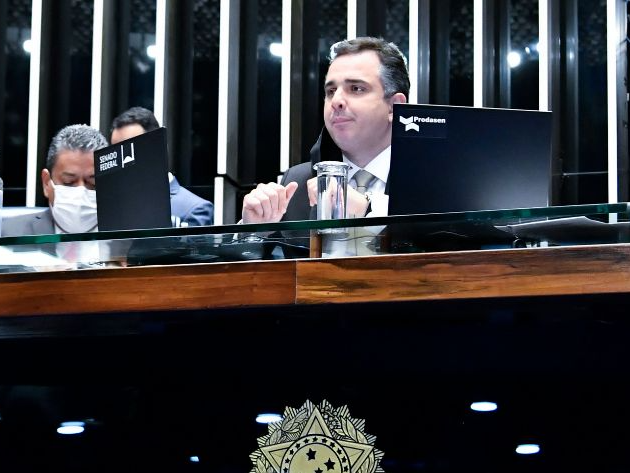 Pacheco rejeita pedido de impeachment de Bolsonaro contra Alexandre de Moraes
