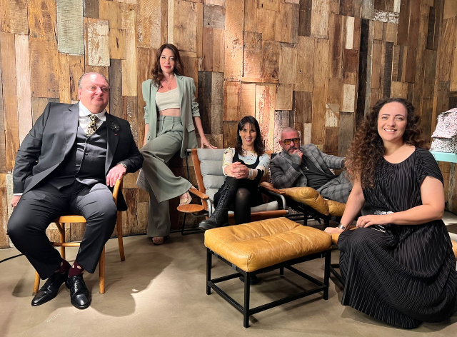 Jacquin, Ana Paula, Helena, Fogaça e Marisa na coletiva de imprensa de MasterChef 2022 (Foto: Divulgação/Band)