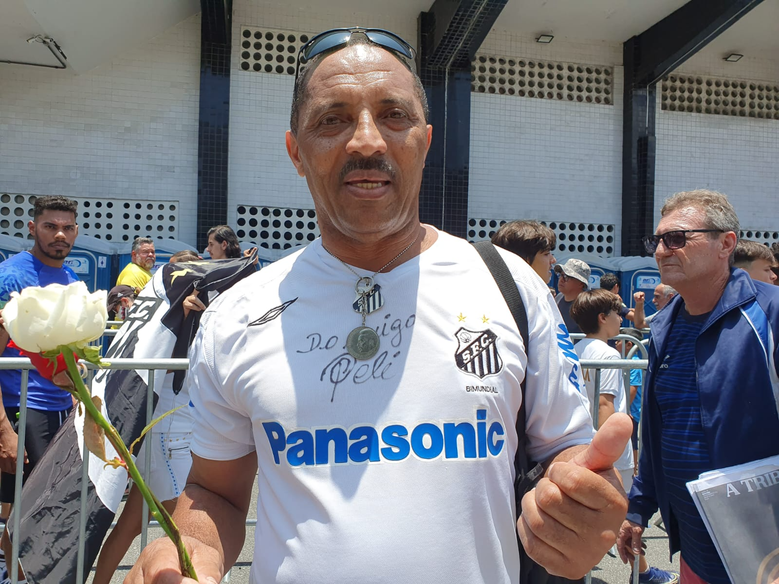 Mecânico de Pelé de Cabo Verde fala do Rei: 'Conheci o Santos antes do Brasil'
