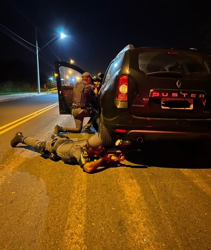 Policiais fazem simulação para evitar roubos em Rio Preto