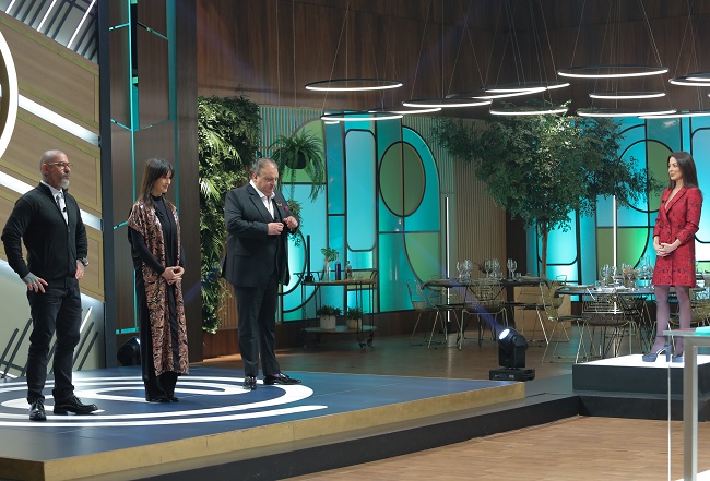 Jurados apresentam as provas da noite: 3 desafios eliminatórios