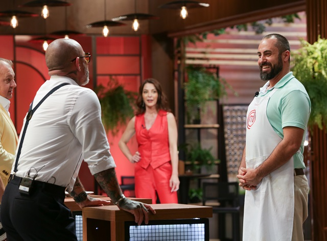 Homem do calendário? Entenda piada de Henrique Fogaça no MasterChef
