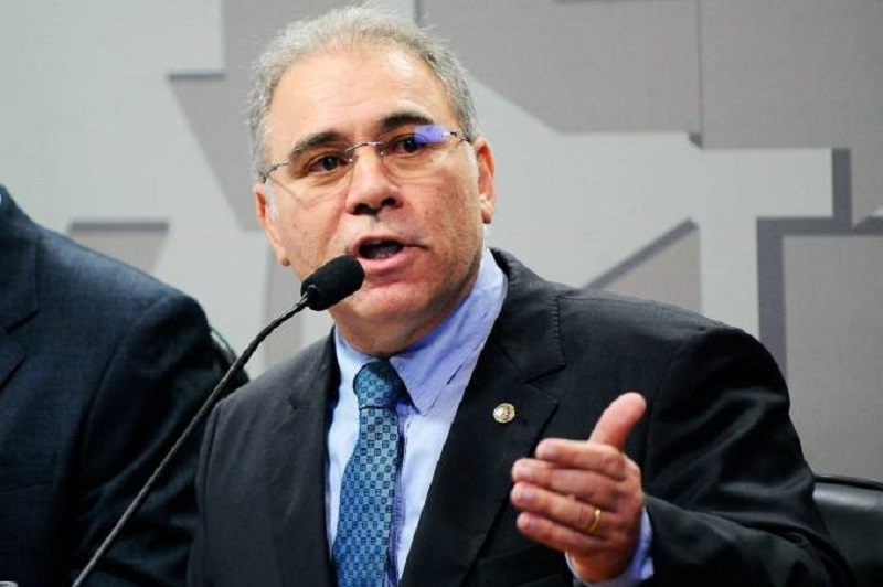 Queiroga promete entregar todas as vacinas para crianças até 15 de fevereiro