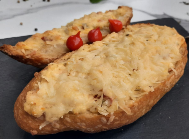 Pão recheado de forno | Band Receitas