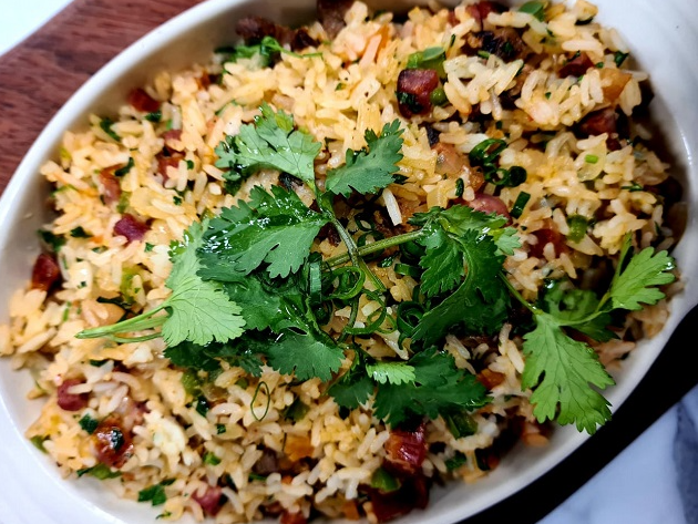 Arroz carreteiro com Barriga de Porco | Band Receitas