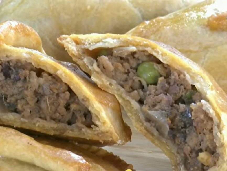 Pastel assado | Band Receitas