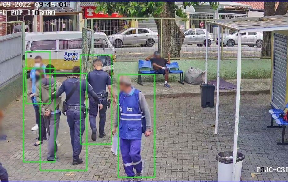 Homem é preso após furtar farmácia em São José dos Campos