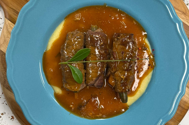 Bife rolê com polenta | Band Receitas