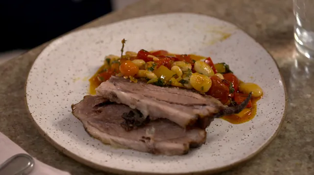 Pernil de Javali com Vegetais Chakalaka
