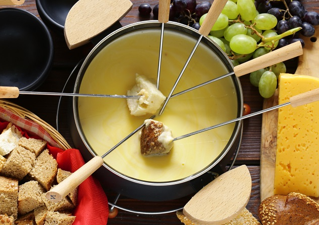 Como fazer fondue de queijo e de chocolate Envato Elements