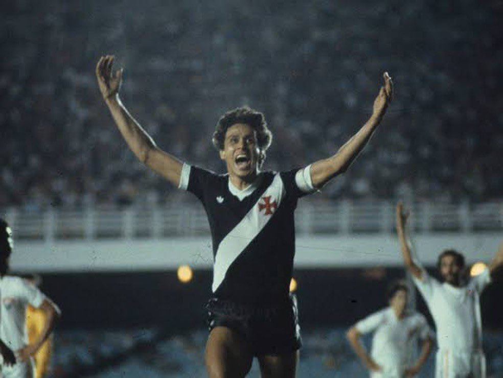 Morre aos 68 anos o ex-atacante Roberto Dinamite, ídolo do Vasco da Gama