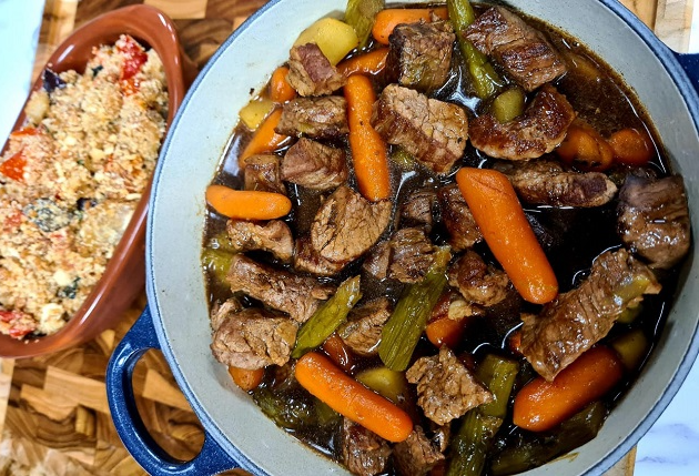 Picadinho com Farofa de Ratatouille | Band Receitas