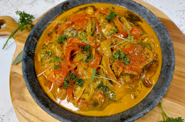 Frango ao molho de páprica | Band Receitas