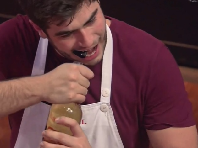Tímpano, choro, garrafa de vinho aberta no dente e mais; veja memes do MasterChef