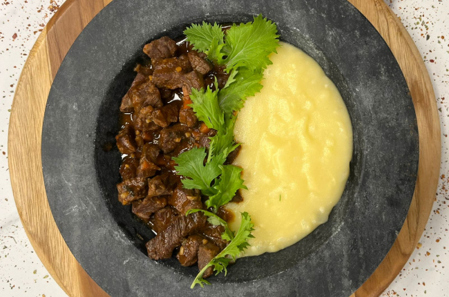 Picadinho de carne com angu | Band Receitas