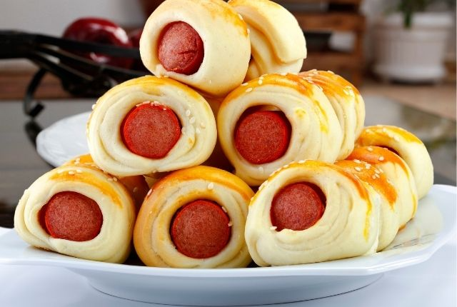 Enroladinho Assado de Salsicha | Band Receitas