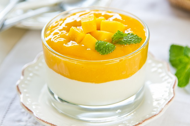 Creme de manga com iogurte é sobremesa perfeita para os dias quentes Envato Elements