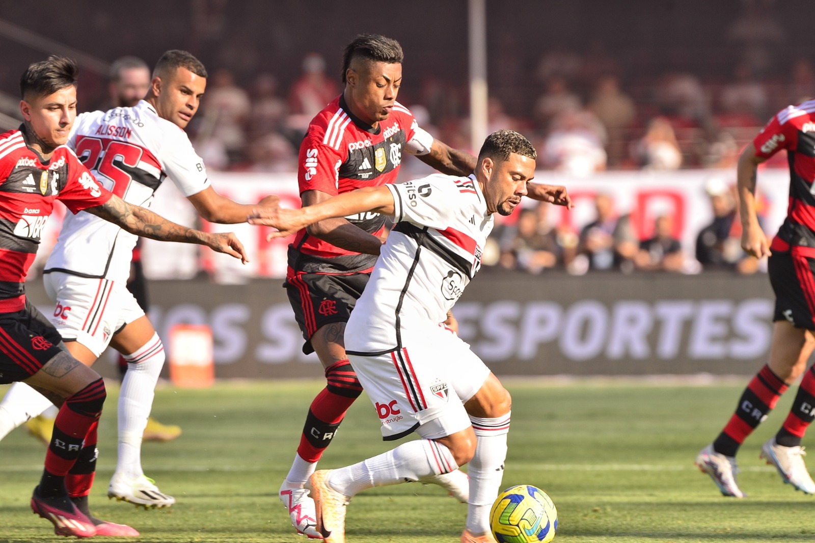 Veja fotos da grande final da Copa do Brasil entre São Paulo e Flamengo ...