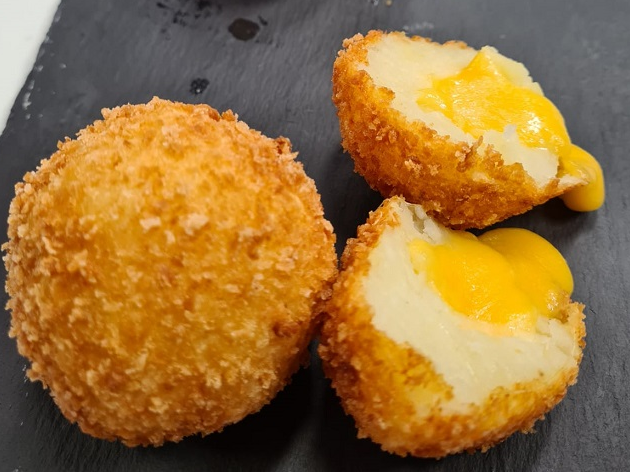 Salgadinho de Batata Recheado com Molho Barbecue | Band Receitas