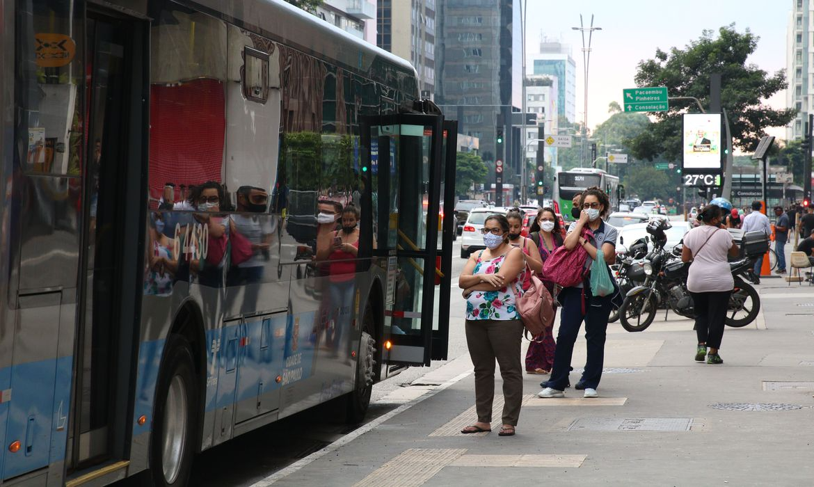 Secretaria propõe passagem de ônibus a R$ 5,10 em São Paulo