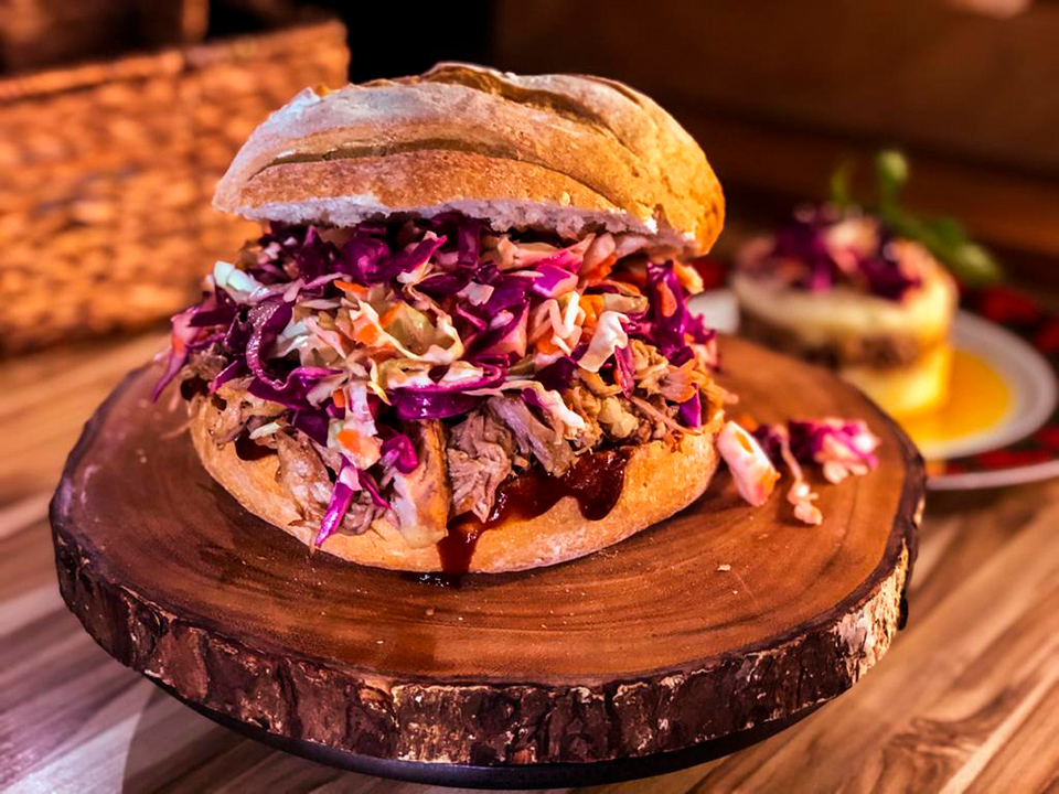 Pernil assado e desfiado | Band Receitas