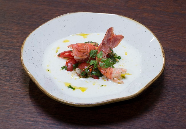 Lagostim ao vapor com creme de arroz e alho e vinagrete de tomate | Band Receitas