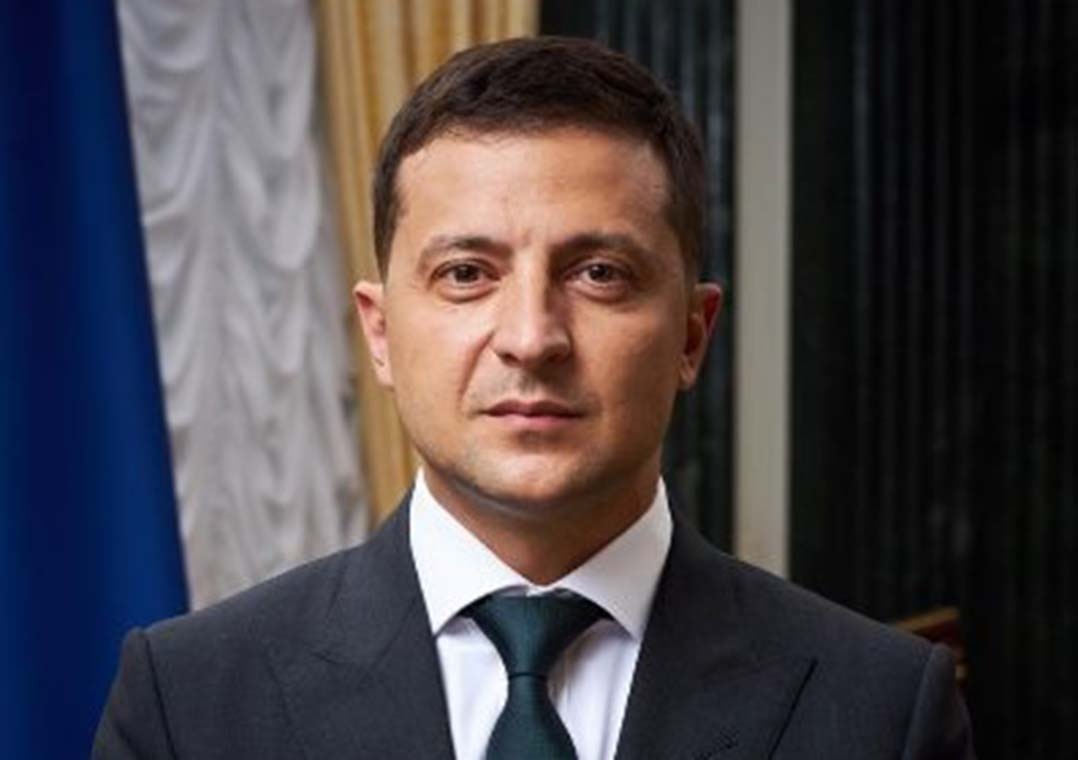Presidente ucraniano volta a pedir ajuda internacional
