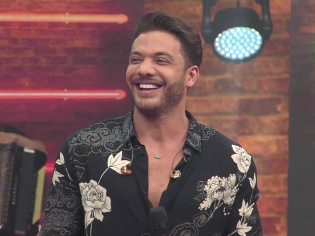 Wesley Safadão fala da importância da mãe no palco do Faustão: "Decisiva"